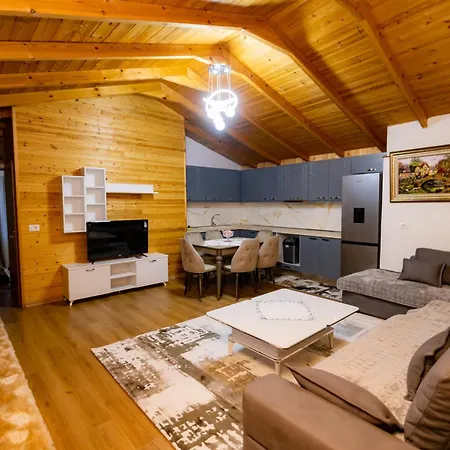 House La Frateli Apartmán Korce